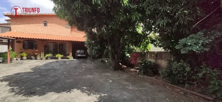 Foto 1 de Casa com 4 Quartos à venda, 220m² em São Benedito, Santa Luzia