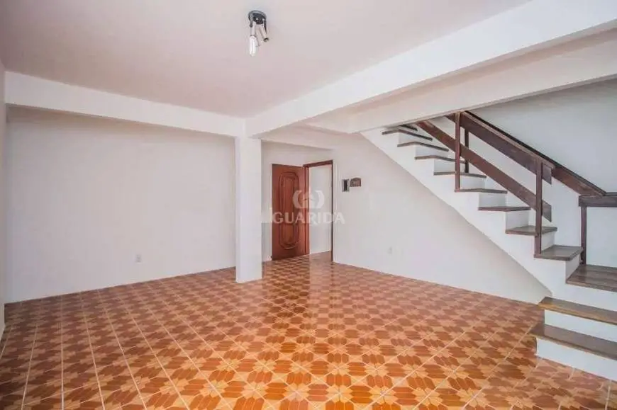 Foto 1 de Casa com 5 Quartos para alugar, 440m² em Azenha, Porto Alegre