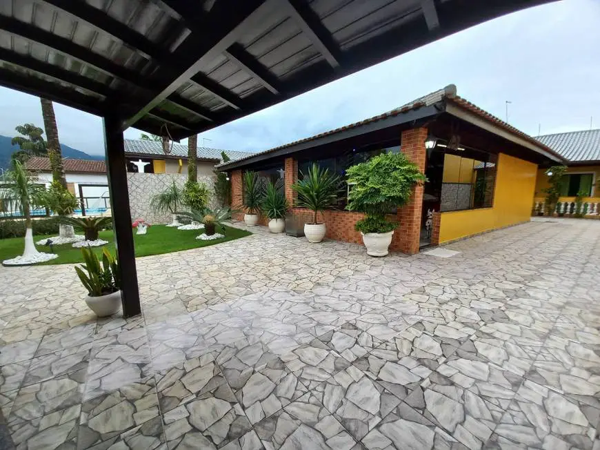 Foto 3 de Casa com 5 Quartos à venda, 450m² em Balneario Florida, Praia Grande