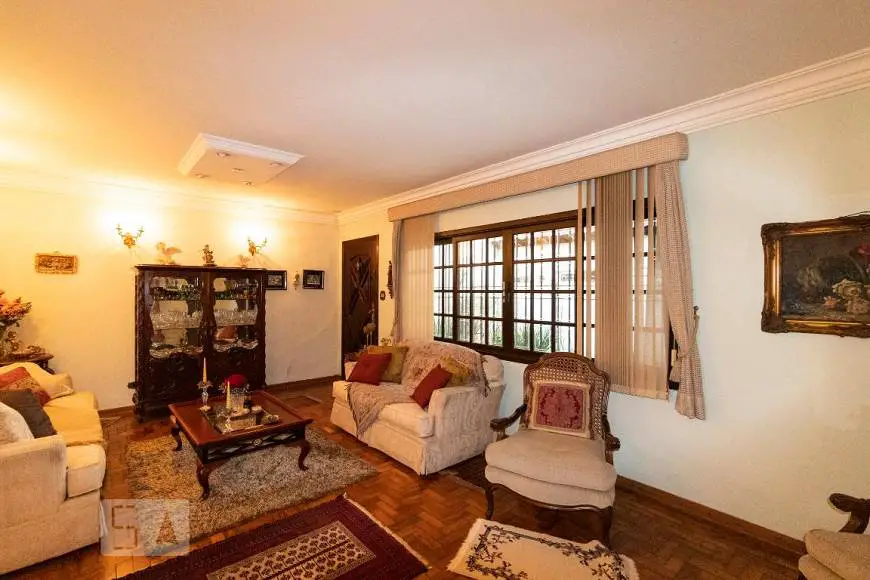 Foto 1 de Casa com 5 Quartos para alugar, 300m² em Chácara Santo Antônio, São Paulo