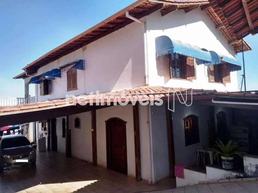 Foto 1 de Casa com 6 Quartos à venda, 263m² em Amazonas, Betim
