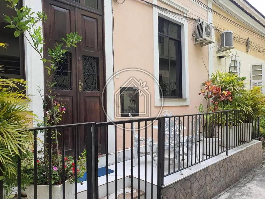 Foto 1 de Casa de Condomínio com 2 Quartos à venda, 59m² em Centro, Rio de Janeiro