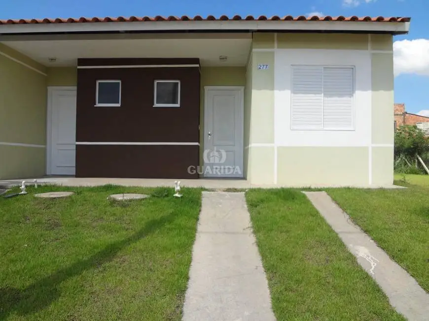 Foto 1 de Casa de Condomínio com 2 Quartos para alugar, 45m² em Jardim Algarve, Alvorada