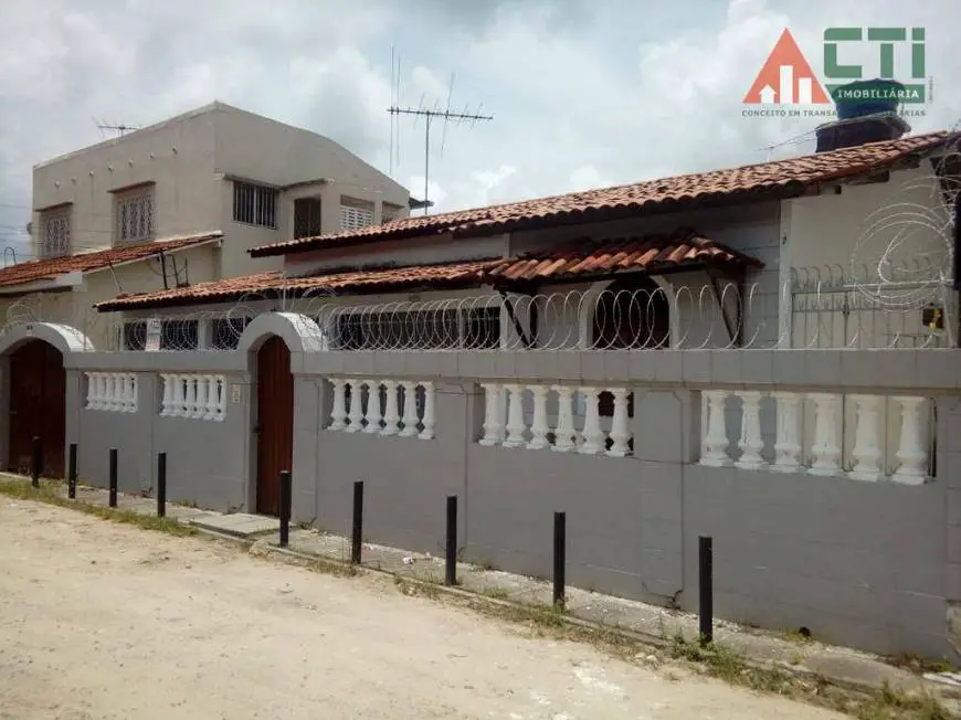 Foto 1 de Casa de Condomínio com 3 Quartos para alugar, 120m² em Cordeiro, Recife