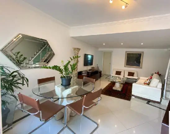 Foto 1 de Casa de Condomínio com 3 Quartos à venda, 120m² em Imirim, São Paulo
