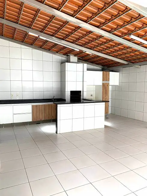 Foto 1 de Casa de Condomínio com 3 Quartos à venda, 140m² em Setor Negrão de Lima, Goiânia