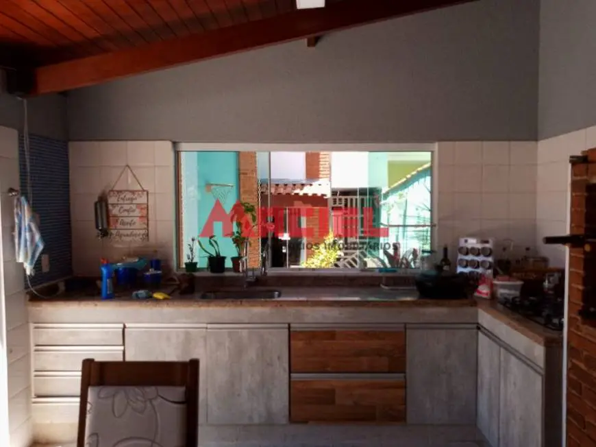 Foto 1 de Casa de Condomínio com 3 Quartos à venda, 280m² em Urbanova I, São José dos Campos