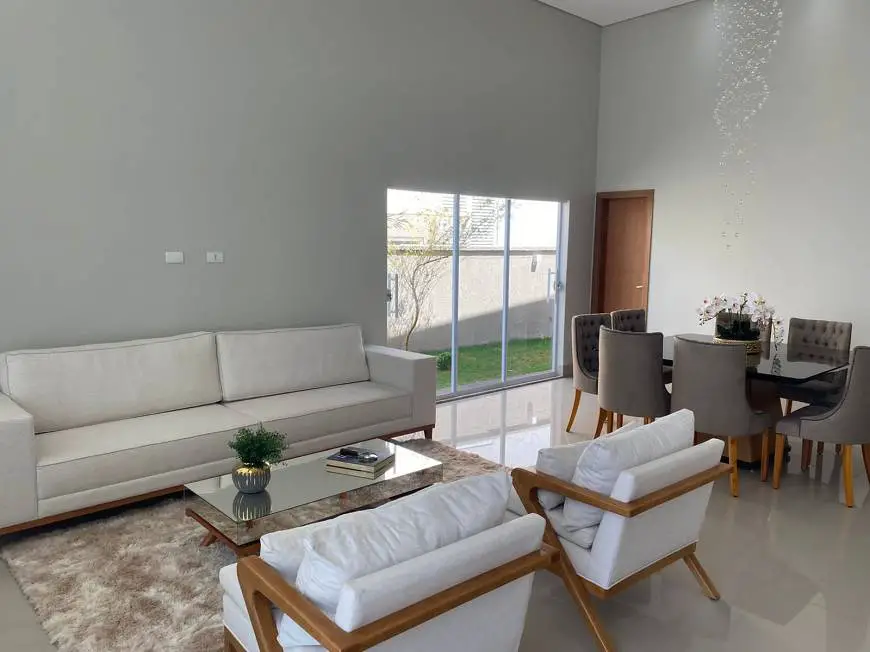 Foto 5 de Casa de Condomínio com 4 Quartos à venda, 320m² em Condomínio do Lago, Goiânia