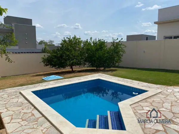 Foto 2 de Casa de Condomínio com 4 Quartos à venda, 198m² em Jardim Imperial, Cuiabá