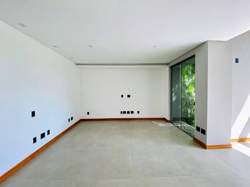 Foto 5 de Casa de Condomínio com 4 Quartos à venda, 236m² em São Pedro, Juiz de Fora