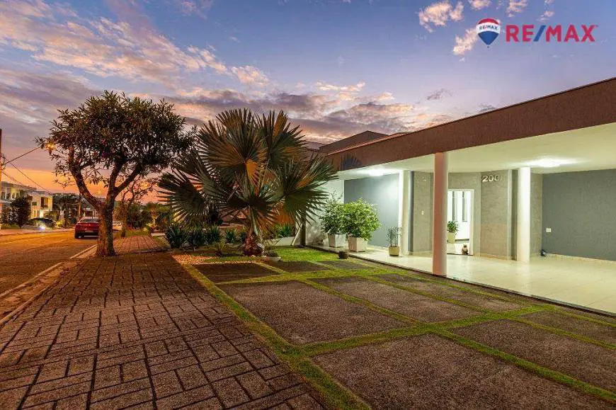 Foto 5 de Casa de Condomínio com 5 Quartos à venda, 490m² em Estrela Sul, Juiz de Fora