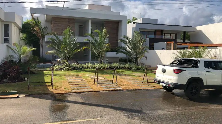 Foto 4 de Casa de Condomínio com 5 Quartos à venda, 290m² em Guarajuba, Camaçari