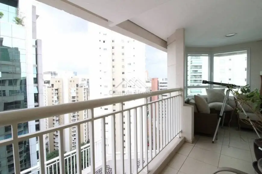 Foto 5 de Cobertura com 3 Quartos para alugar, 150m² em Vila Olímpia, São Paulo