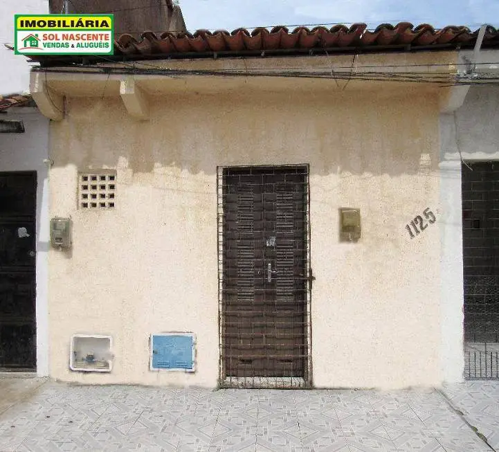 Foto 1 de Kitnet com 1 Quarto para alugar, 30m² em Sapiranga, Fortaleza