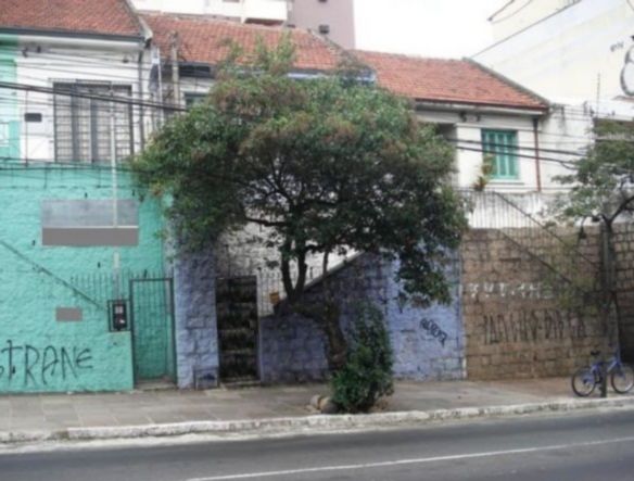 Foto 1 de Lote/Terreno à venda, 151m² em Petrópolis, Porto Alegre