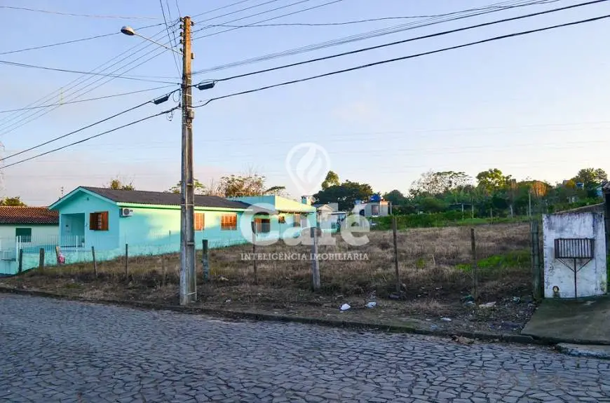 Foto 1 de Lote/Terreno à venda, 360m² em São José, Santa Maria