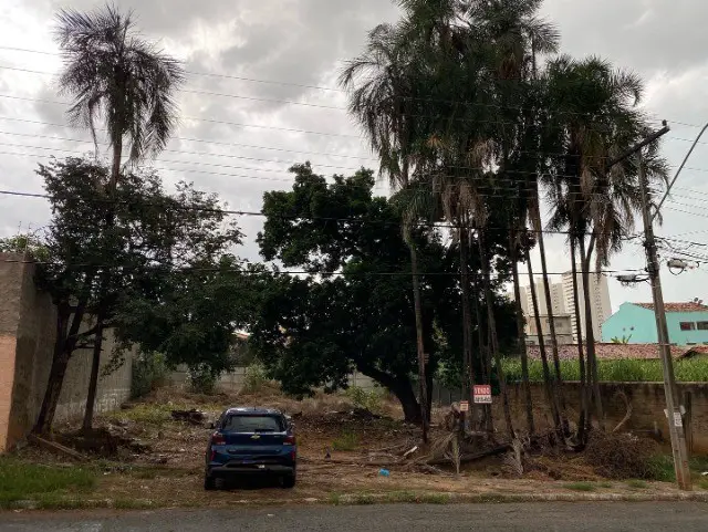 Foto 1 de Lote/Terreno à venda, 653m² em Setor Negrão de Lima, Goiânia