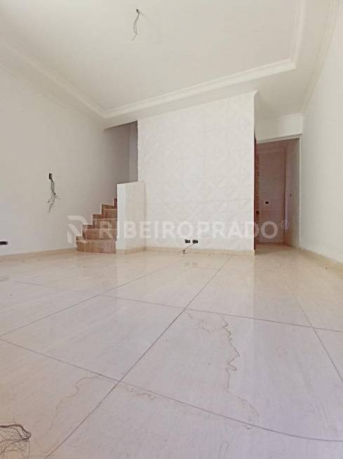 Foto 2 de Sobrado com 2 Quartos à venda, 54m² em Maracanã, Praia Grande