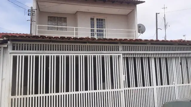 Foto 1 de Sobrado com 3 Quartos à venda, 180m² em Ceilandia Norte, Brasília