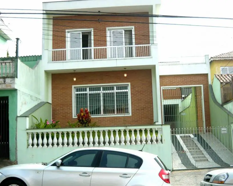Foto 1 de Sobrado com 3 Quartos para alugar, 214m² em Cidade Patriarca, São Paulo