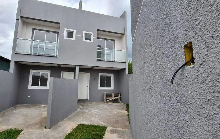 Foto 2 de Sobrado com 3 Quartos à venda, 116m² em Fazendinha, Curitiba