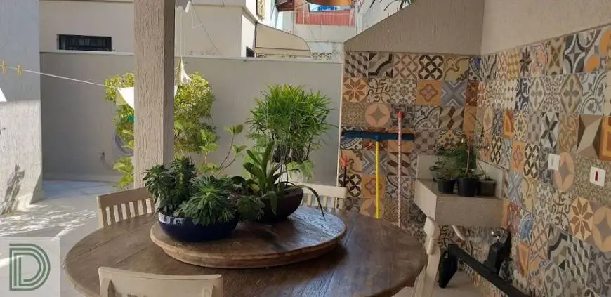 Foto 1 de Sobrado com 3 Quartos à venda, 250m² em Jardim Bonfiglioli, São Paulo