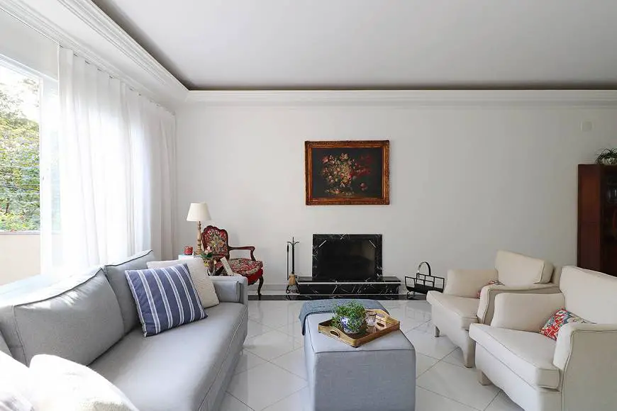 Foto 1 de Sobrado com 3 Quartos para venda ou aluguel, 313m² em Vila Romana, São Paulo