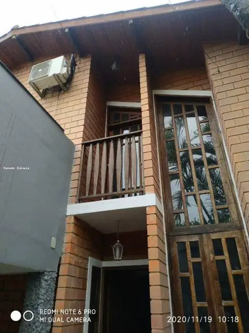 Foto 3 de Sobrado com 4 Quartos para alugar, 674m² em Jardim Cruzeiro, São Paulo