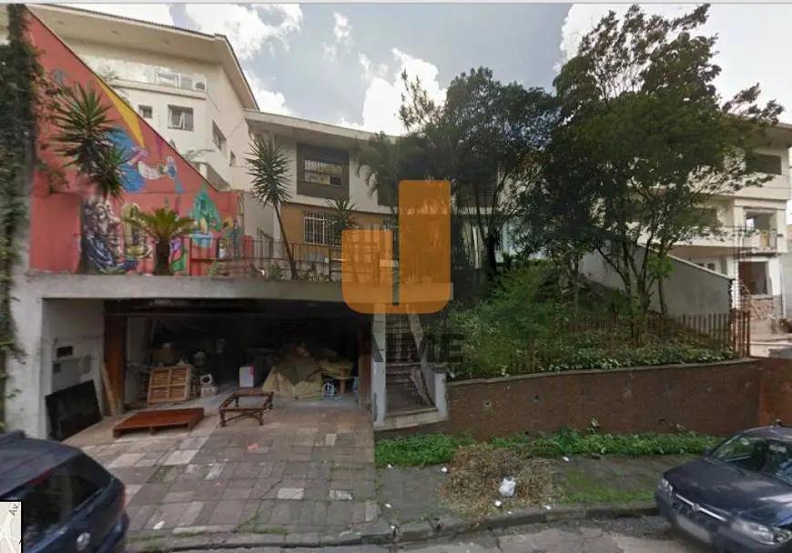 Foto 1 de Sobrado com 4 Quartos para venda ou aluguel, 500m² em Pacaembu, São Paulo