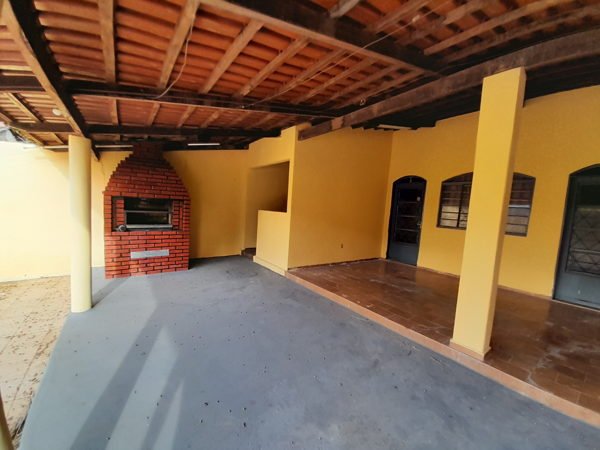Foto 2 de Sobrado com 4 Quartos para alugar, 300m² em Parque Industrial de Goiânia, Goiânia
