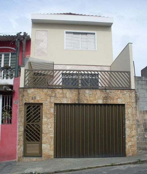 Foto 1 de Sobrado com 4 Quartos à venda, 220m² em Vila Constança, São Paulo