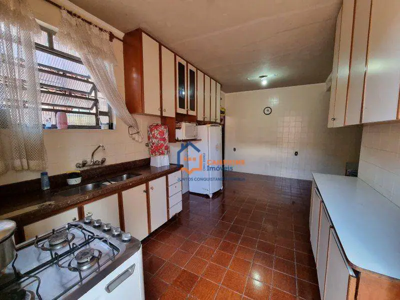 Foto 1 de Sobrado com 4 Quartos para alugar, 140m² em Vila Nova Cachoeirinha, São Paulo