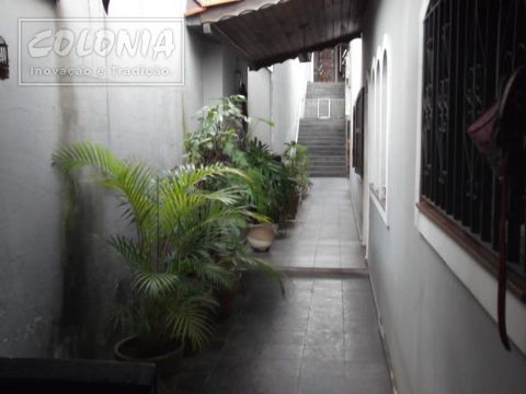 Foto 5 de Sobrado com 4 Quartos à venda, 257m² em Vila Scarpelli, Santo André