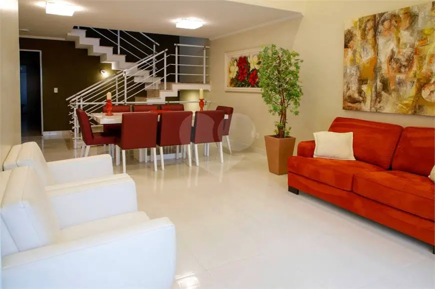 Foto 1 de Sobrado com 4 Quartos à venda, 384m² em Vila Viotto, Jundiaí