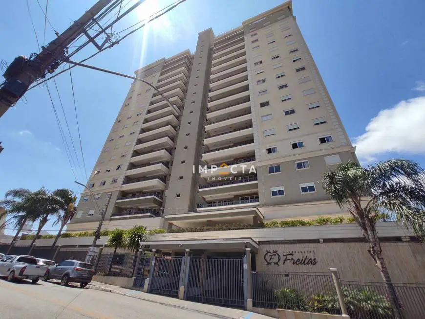 Foto 1 de Apartamento com 3 Quartos à venda, 157m² em Centro, Pouso Alegre
