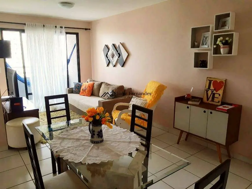Foto 2 de Apartamento com 3 Quartos à venda, 75m² em Nova Parnamirim, Parnamirim