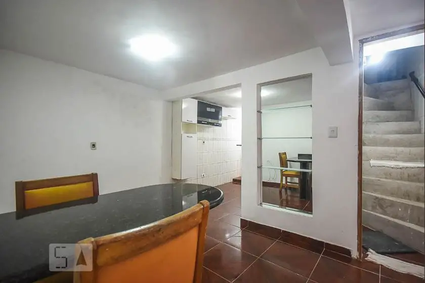 Foto 4 de Casa com 1 Quarto para alugar, 42m² em Cidade Intercap, Taboão da Serra