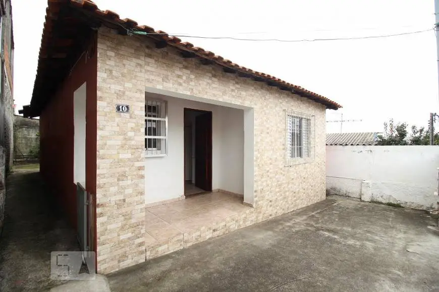 Foto 5 de Casa com 2 Quartos para alugar, 70m² em Quitaúna, Osasco