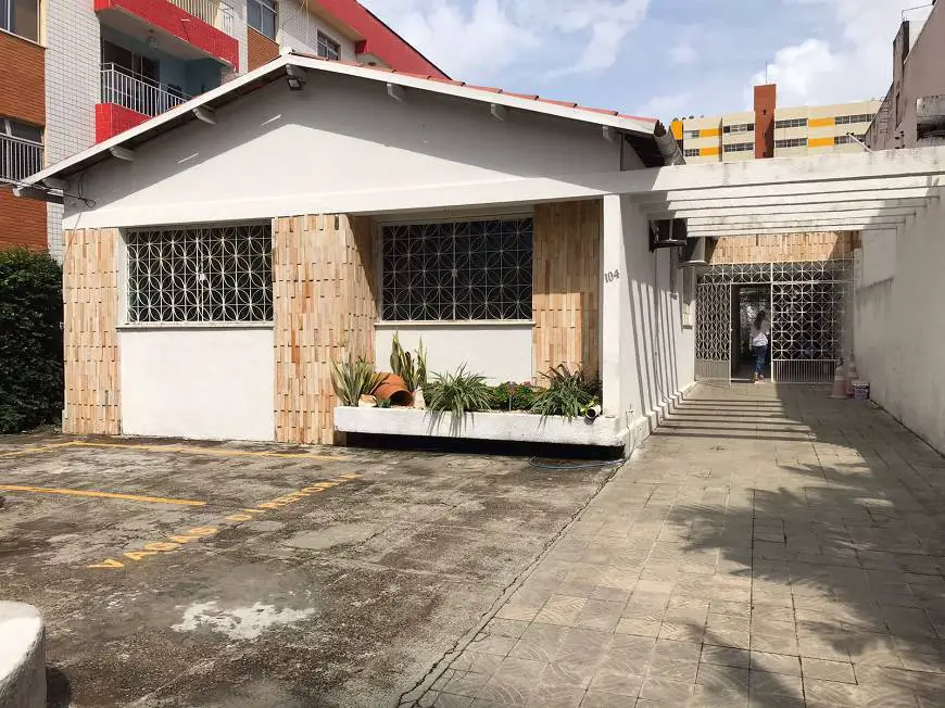Foto 1 de Casa com 3 Quartos para alugar, 480m² em Fátima, Fortaleza