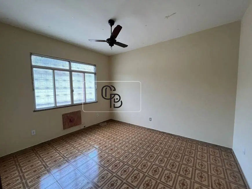 Foto 2 de Casa com 3 Quartos para alugar, 100m² em Quintino Bocaiúva, Rio de Janeiro
