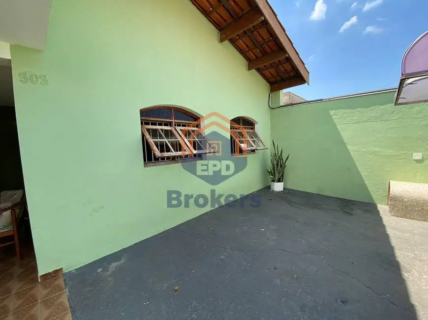 Foto 2 de Casa com 3 Quartos à venda, 230m² em Vila Nova Esperia, Jundiaí