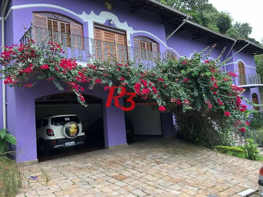Foto 1 de Casa de Condomínio com 7 Quartos para alugar, 600m² em Marapé, Santos