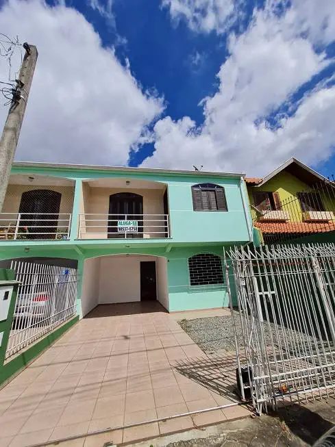 Foto 1 de Sobrado com 3 Quartos para alugar, 125m² em Boa Vista, Curitiba