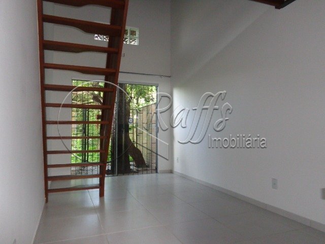 Foto 5 de Apartamento com 1 Quarto para alugar, 25m² em Carvoeira, Florianópolis