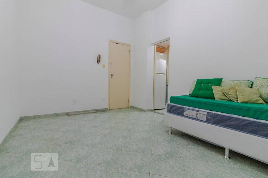 Foto 2 de Apartamento com 1 Quarto para alugar, 44m² em Leme, Rio de Janeiro