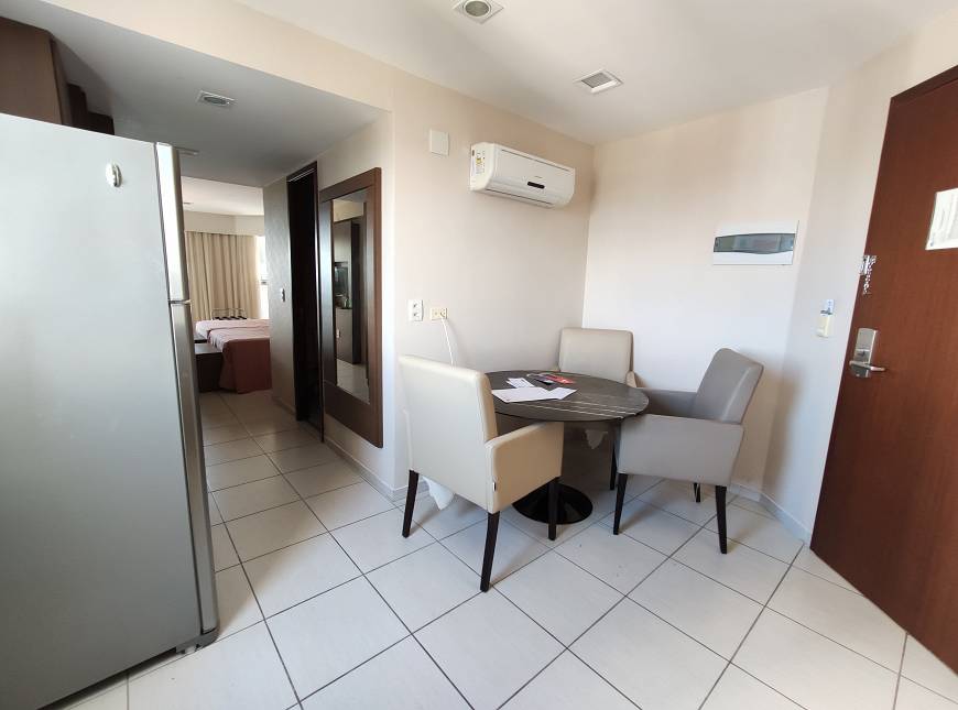 Foto 3 de Apartamento com 1 Quarto à venda, 39m² em Pina, Recife