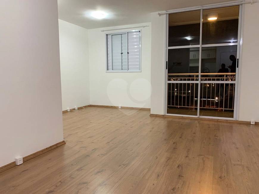 Foto 1 de Apartamento com 2 Quartos à venda, 60m² em Jardim Belaura, São Paulo