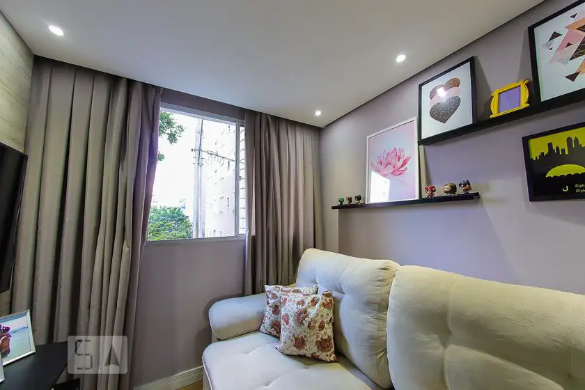 Foto 1 de Apartamento com 2 Quartos à venda, 48m² em Jardim Maia, Guarulhos