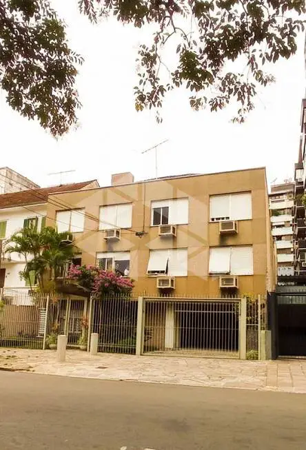 Foto 1 de Apartamento com 3 Quartos para alugar, 130m² em Auxiliadora, Porto Alegre