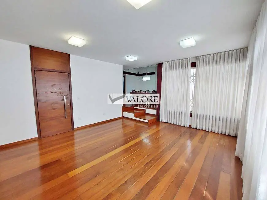 Foto 1 de Apartamento com 4 Quartos à venda, 181m² em Comiteco, Belo Horizonte